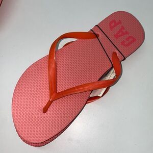 🔥Gap women’s sandals sz 6 New